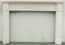 mantel 3.jpg (4411 bytes)